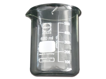 GLASS BEAKER 600 ml